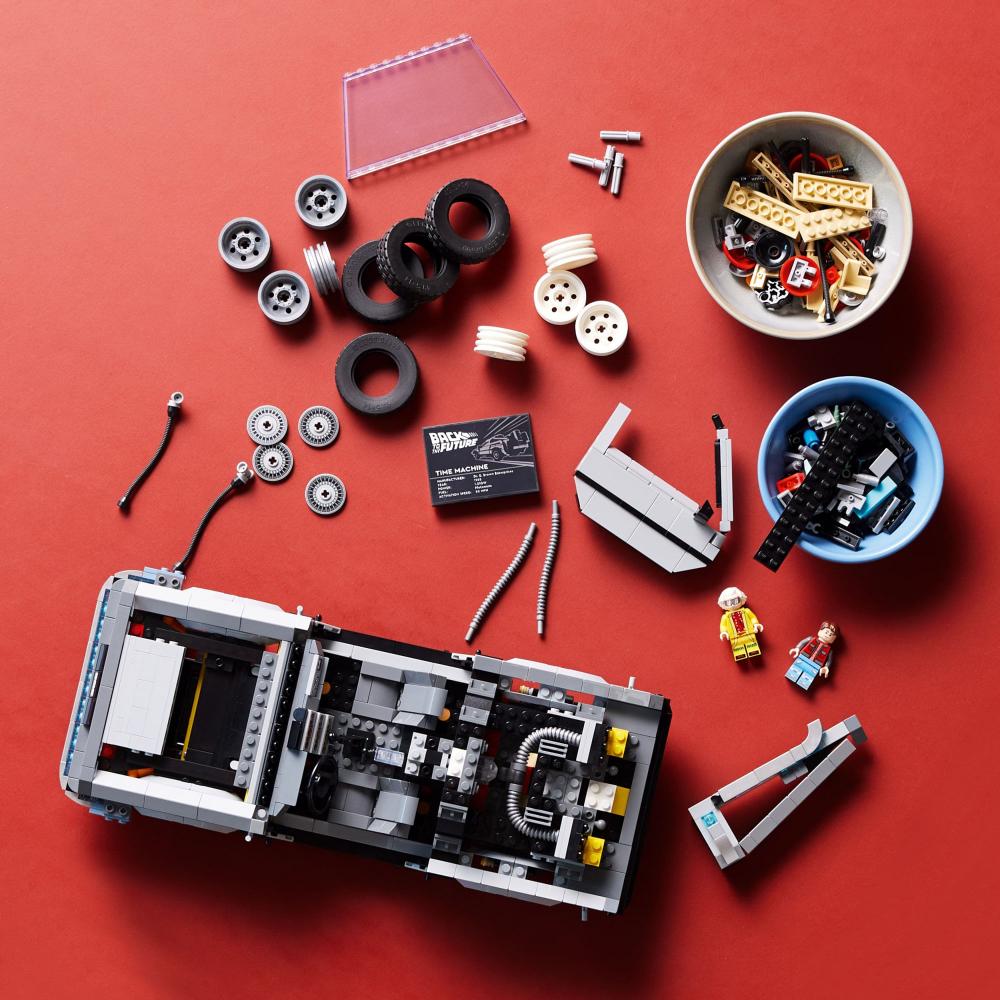LEGO® Máquina do Tempo de Volta para o Futuro (10300)