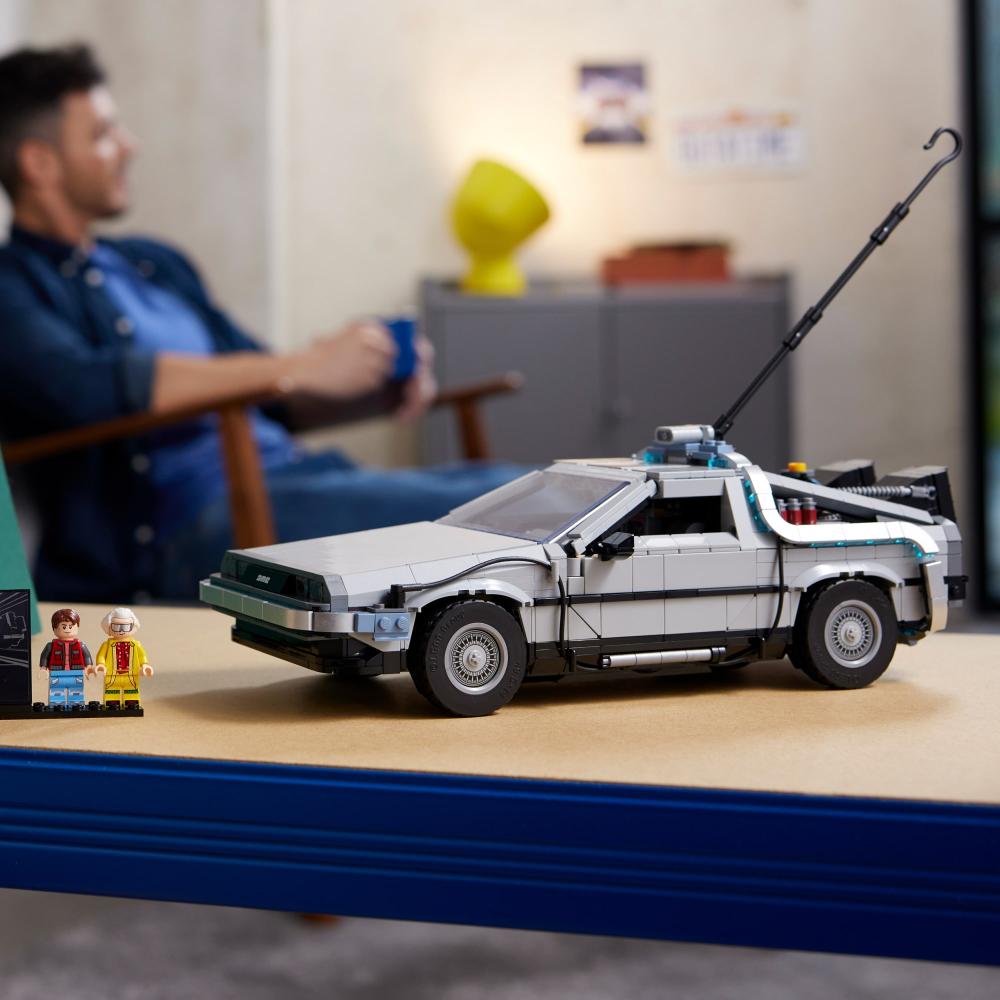 LEGO® Máquina do Tempo de Volta para o Futuro (10300)