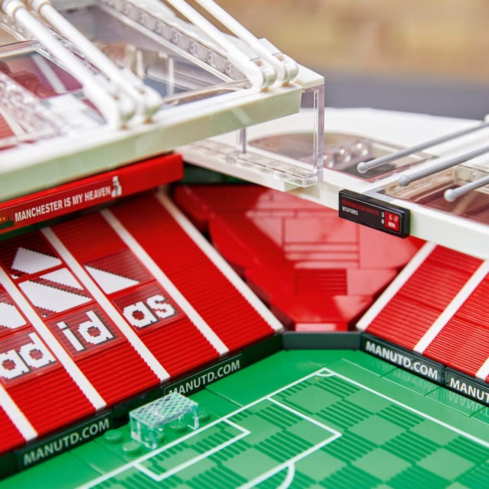 LEGO Creator Manchester United - Old Trafford Stadium Set 10272