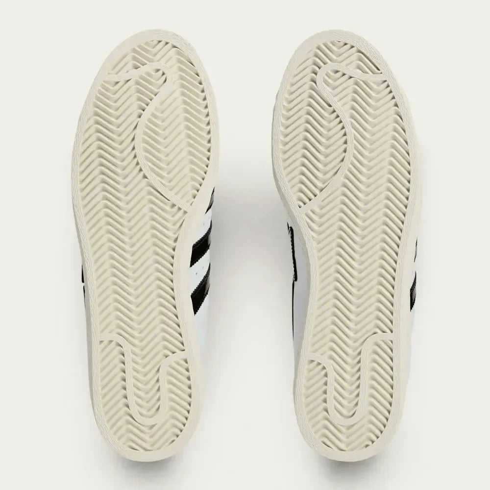 Tênis Adidas Superstar Vintage x Bape White Black