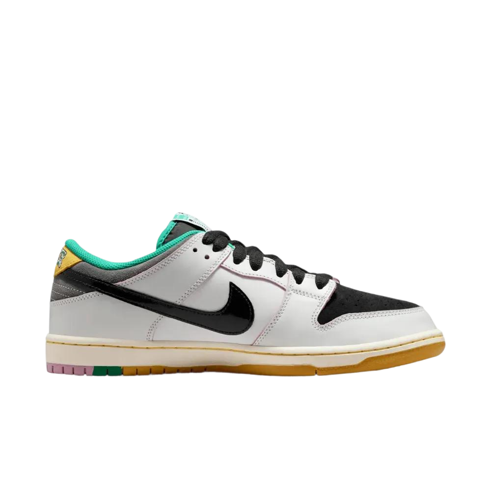 Tênis Nike SB Dunk Low - CSEF (Edição Limitada)