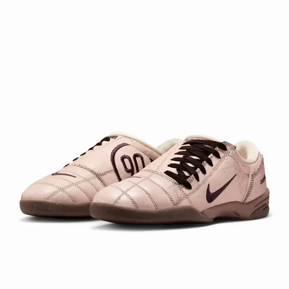 Chuteira society Nike Total 90 3 SP Pearl White Shadow Brown (2025)