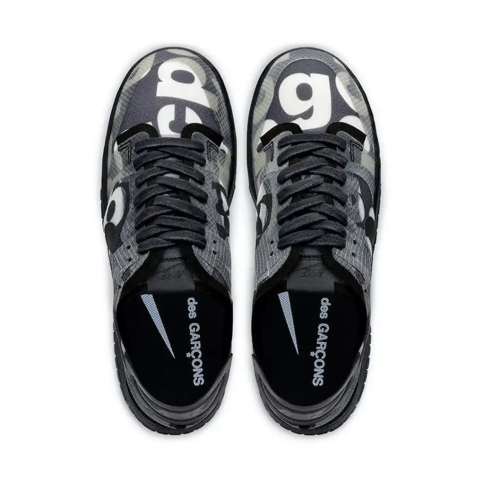 Tênis Nike Dunk Low x Comme des Garcons Print