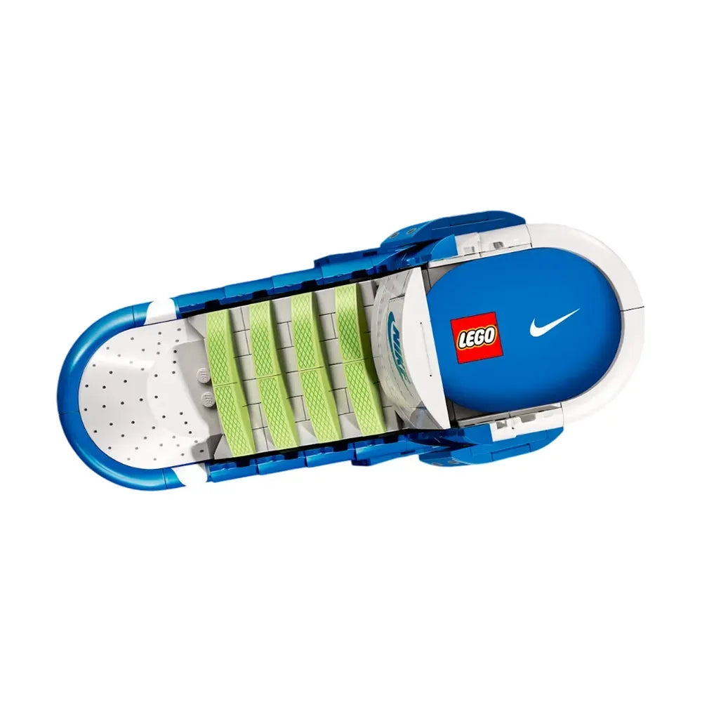 LEGO × Nike — Dunk Set “Sneaker-Building Kit” com Minifigure Exclusiva #43008