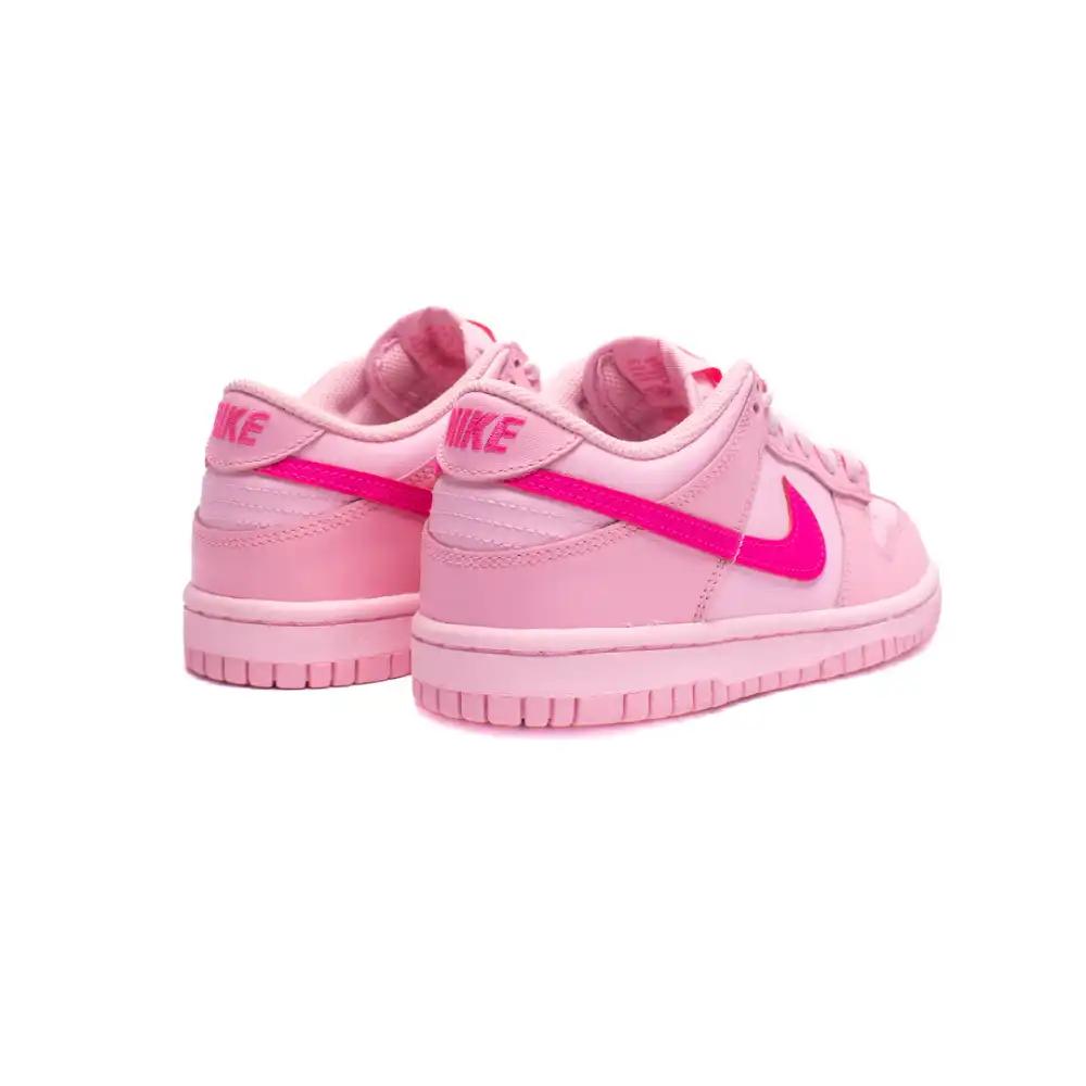 Tênis Nike Dunk Low GS Triple Pink (Barbie)