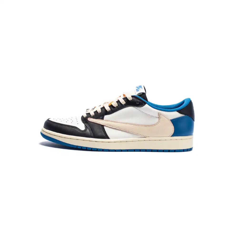 Tênis Air Jordan 1 Retro Low OG SP Fragment x Travis Scott