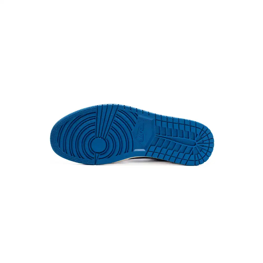 Tênis Air Jordan 1 Retro Low OG SP Fragment x Travis Scott