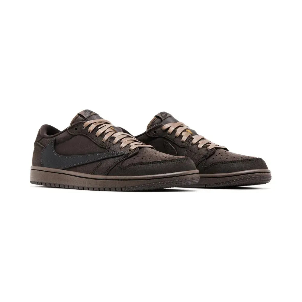 Tênis Air Jordan 1 Retro Low OG SP x Travis Scott Velvet Brown