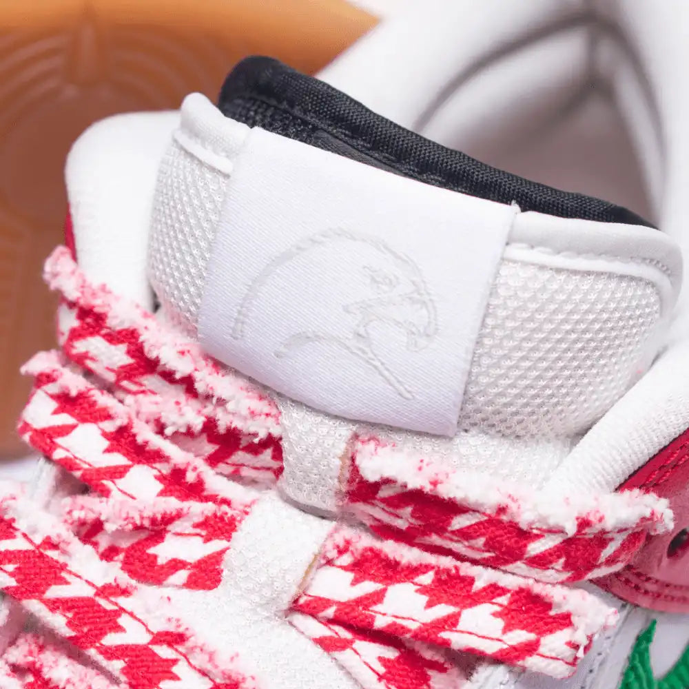 Tênis Nike SB Dunk Low Frame Skate Habibi