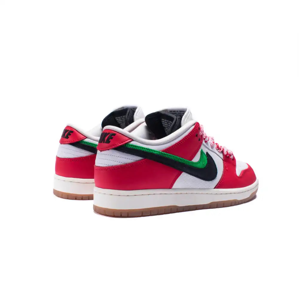 Tênis Nike SB Dunk Low Frame Skate Habibi