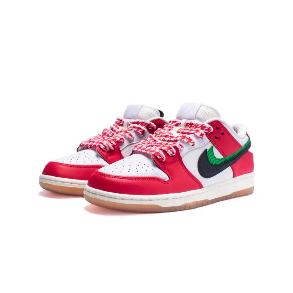 Tênis Nike SB Dunk Low Frame Skate Habibi