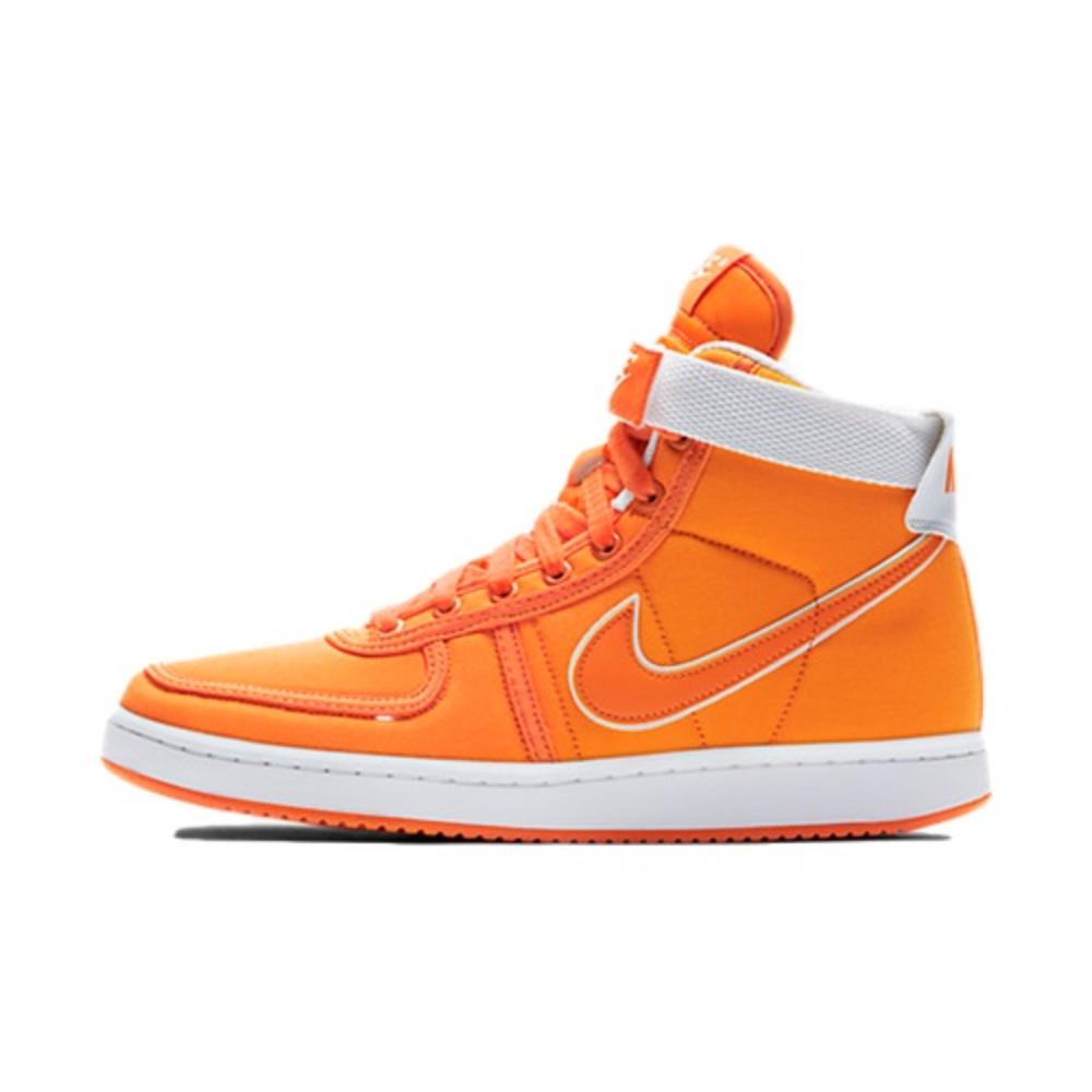 Tênis Nike x Vandal High x Supreme x Doc Brown